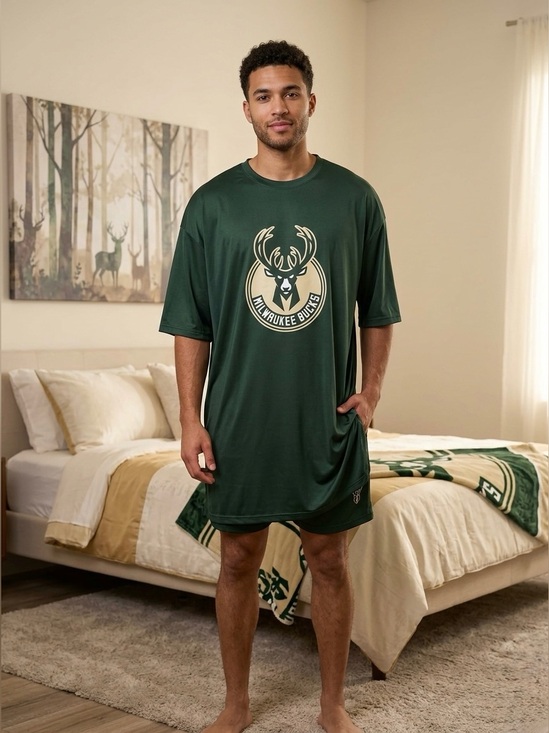 Majestic Other - NWT Majestic Milwaukee Bucks Poly Green Logo Tee Shirt Men Big Tall 3XT 3XL